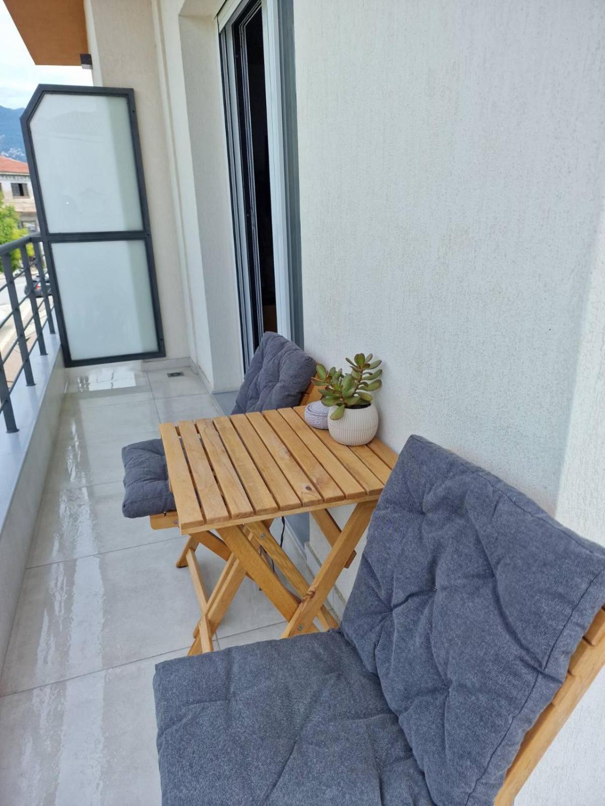 Naturia Katoikia Volos Exterior foto